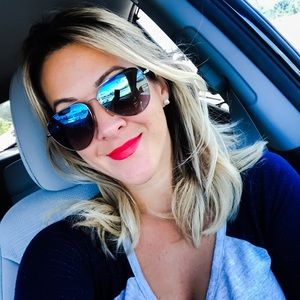 Meet your Posher, Janet